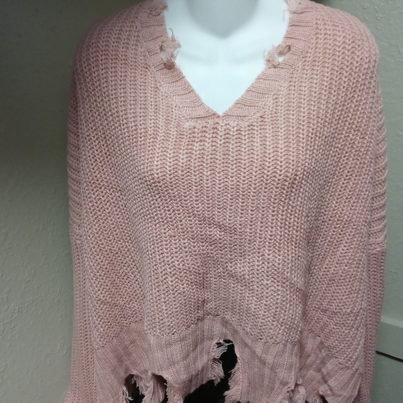 Sweater - Picture 4 of 6